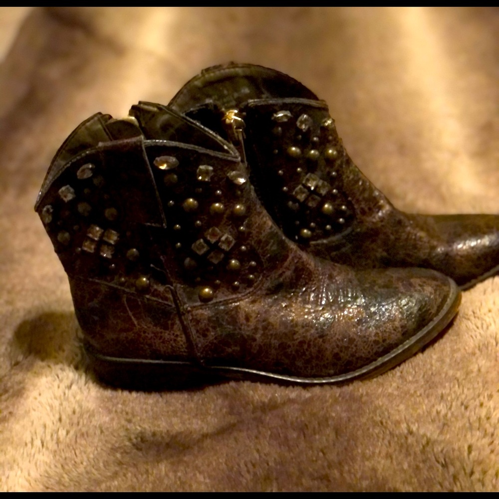 Women’s boots